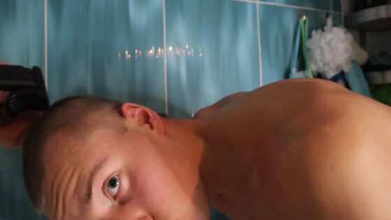 Selfbuzz