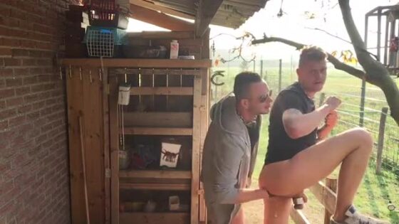 Up Redneck Gets Fisted Outdoors