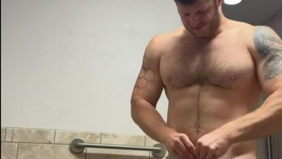 Stud Works Out Then Jerks Off Cums