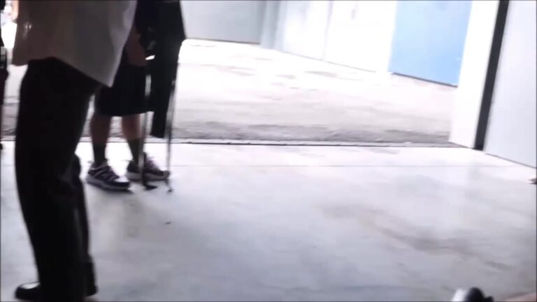 Big Bodybuilder In Backstage