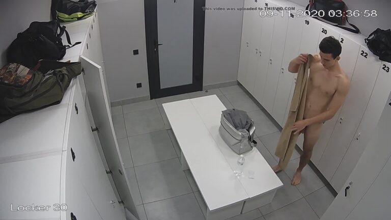 Lockerroom Spy 12