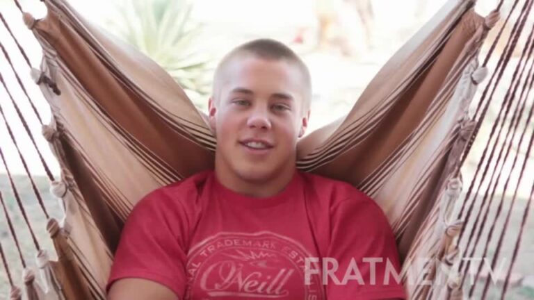 Sexy Fraternity Solo