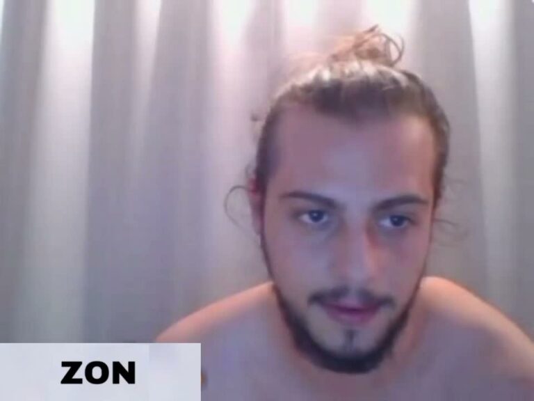 Handsome Straight Guy To Show His Dick_3