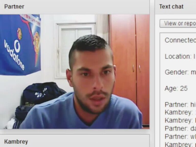 Handsome Straight Guy To Show His Dick_4