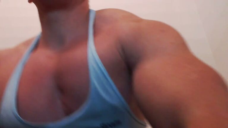 Pecs Cam