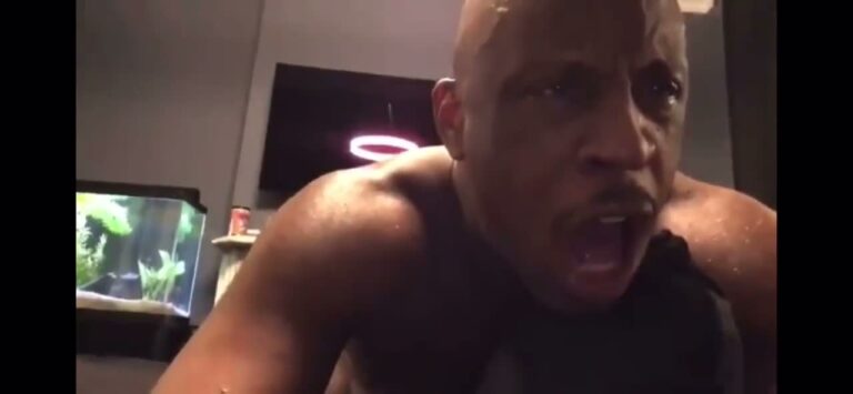 Black Top Fucks White Very Hot